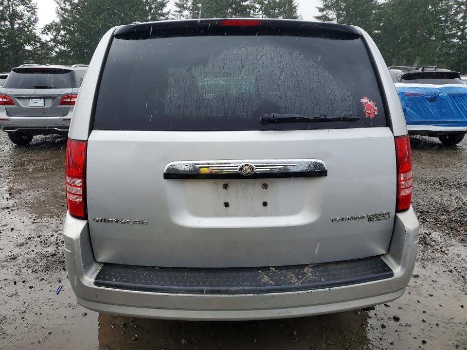 79652685 :رقم المزاد ، 2A4RR5D11AR346458 vin ، 2010 Chrysler Town & Country مزاد بيع