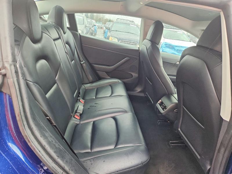 41958806 :رقم المزاد ، 5YJ3E1EA4NF369846 vin ، 2022 Tesla Model 3 مزاد بيع