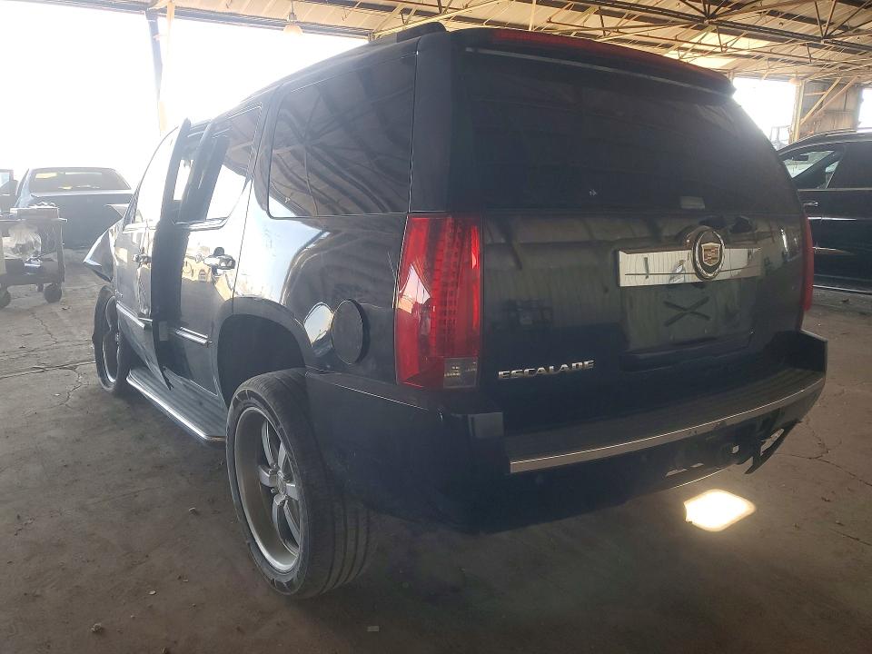 2007 Cadillac Escalade მანქანა იყიდება აუქციონზე, vin: 1GYFK638X7R124818, აუქციონის ნომერი: 47741946