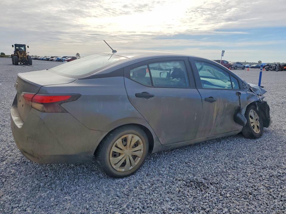 2022 Nissan Versa მანქანა იყიდება აუქციონზე, vin: 3N1CN8DV6NL832880, აუქციონის ნომერი: 46475936