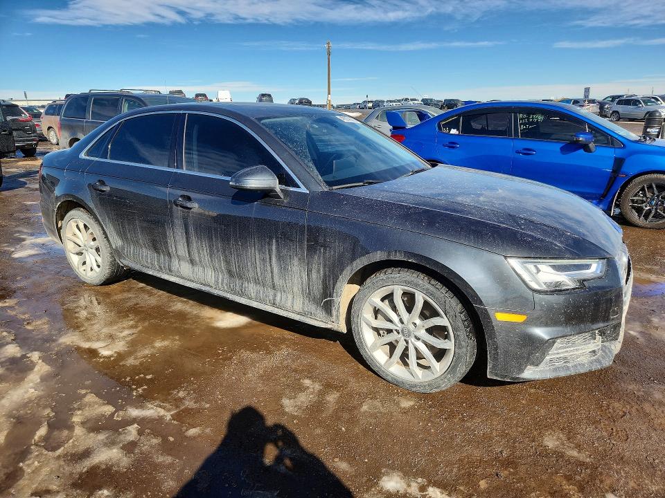 2018 Audi A4 მანქანა იყიდება აუქციონზე, vin: WAUBNAF44JA024241, აუქციონის ნომერი: 46379686