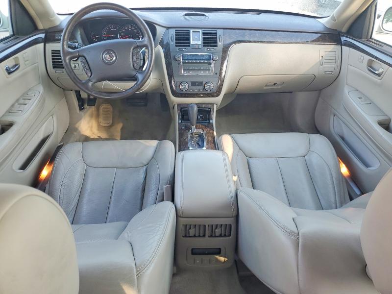 2010 Cadillac Dts მანქანა იყიდება აუქციონზე, vin: 1G6KD5EY9AU100040, აუქციონის ნომერი: 47226366