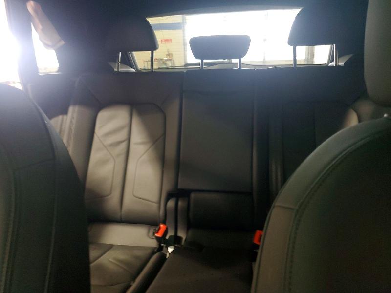 Продажа на аукционе авто 2025 Audi Q3, vin: WA1DECF32S1049214, номер лота: 45590286