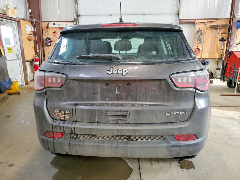 2018 Jeep Compass მანქანა იყიდება აუქციონზე, vin: 3C4NJDAB6JT111389, აუქციონის ნომერი: 79555725
