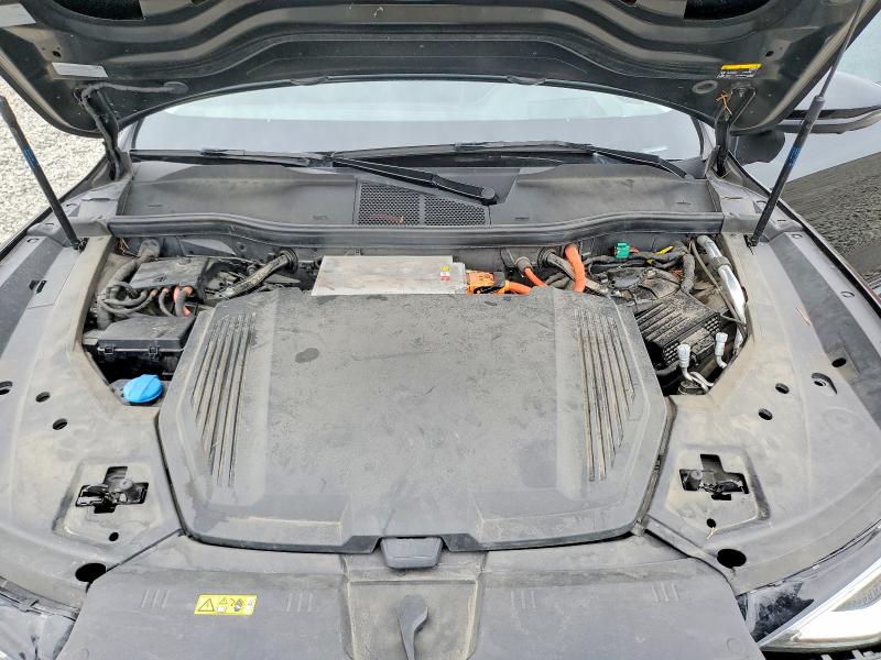 48141236 :رقم المزاد ، WA1VAAGE4KB009196 vin ، 2019 Audi E-tron مزاد بيع