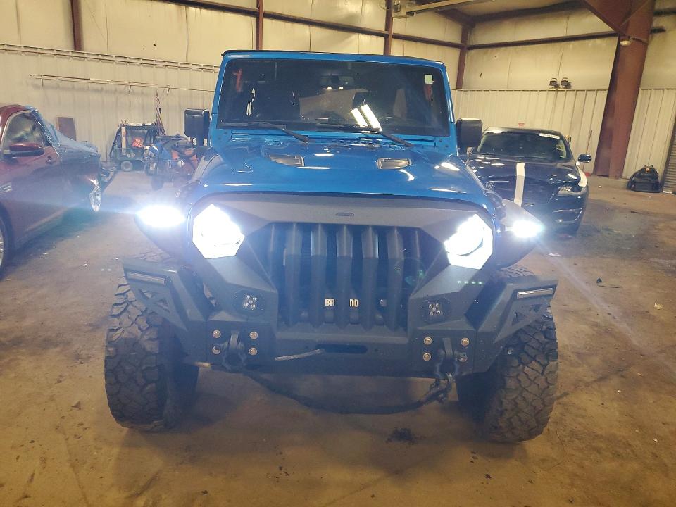45949436 :رقم المزاد ، 1C4BJWFG9FL731384 vin ، 2015 Jeep Wrangler Unlimited مزاد بيع
