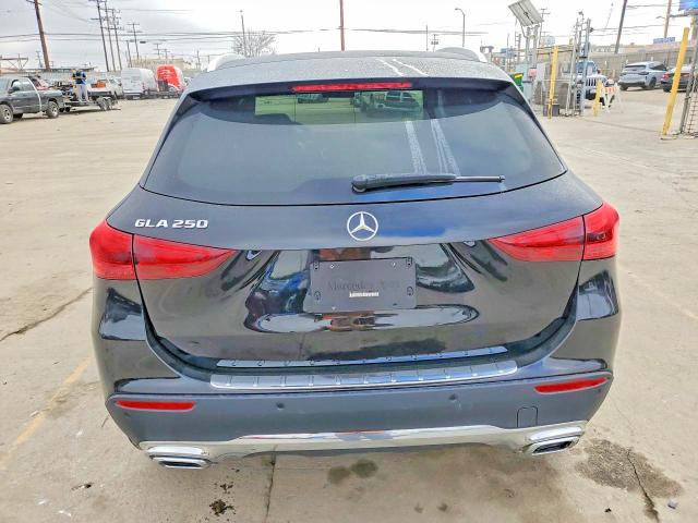 Продажа на аукционе авто 2025 Mercedes Benz Gla, vin: W1N4N4GBXSJ638117, номер лота: 79570965