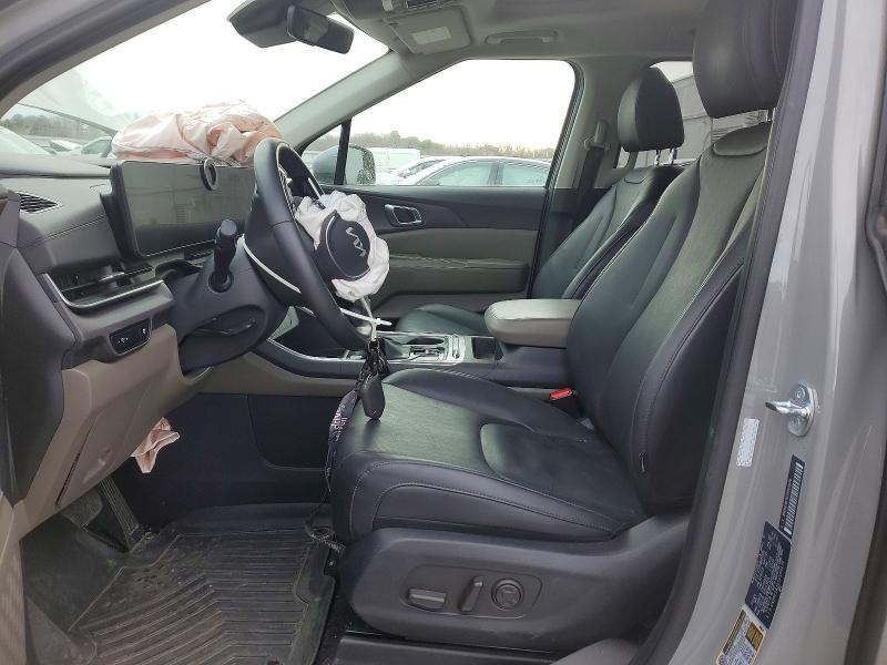 Продаж на аукціоні авто 2025 Kia Carnival, vin: KNDNE5K36S6504676, номер лоту: 46417096
