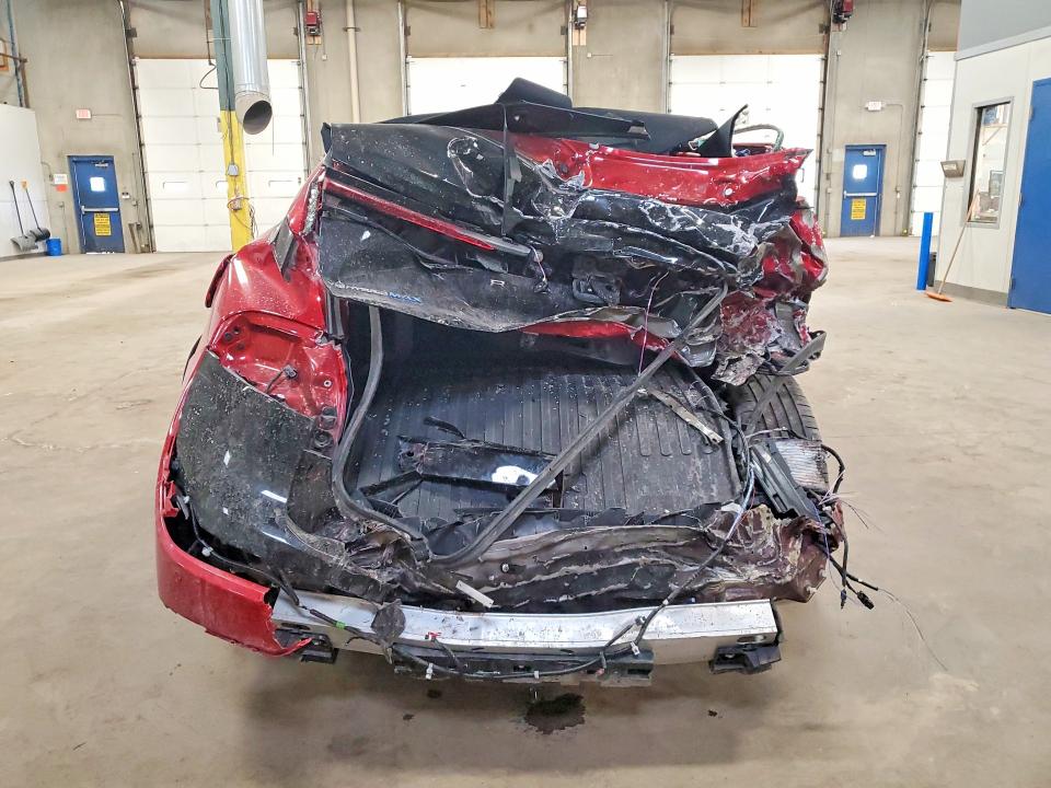 45983986 :رقم المزاد ، JTDAFAAF3R3007001 vin ، 2024 Toyota Crown مزاد بيع