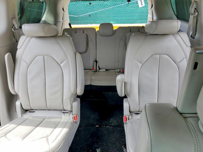 47097676 :رقم المزاد ، 2C4RC1EG3HR839698 vin ، 2017 Chrysler Pacifica مزاد بيع