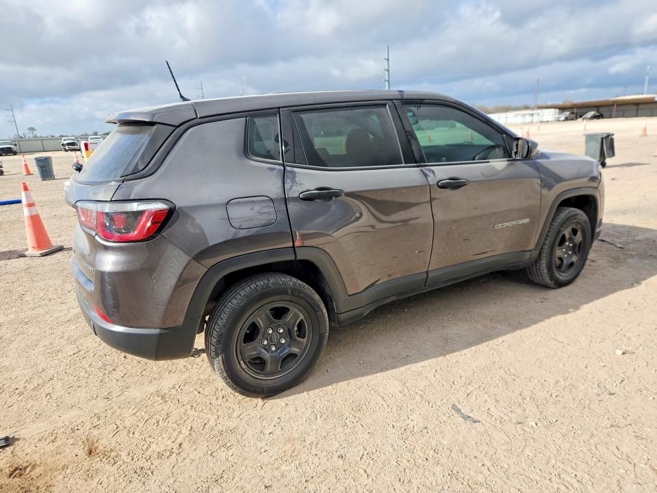 Продаж на аукціоні авто 2018 Jeep Compass, vin: 3C4NJDAB8JT135676, номер лоту: 79550765