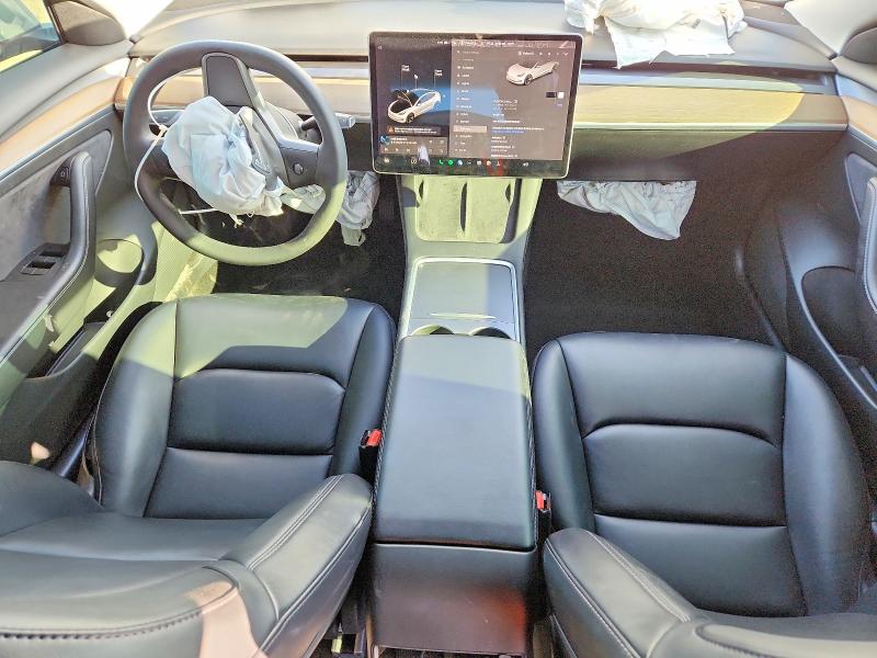 45833706 :رقم المزاد ، 5YJ3E1EB1MF995684 vin ، 2021 Tesla Model 3 مزاد بيع