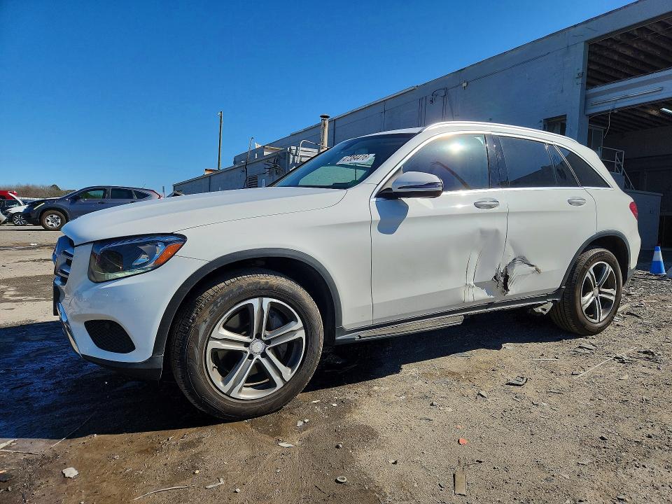 47384416 :رقم المزاد ، WDC0G4JB1HF196567 vin ، 2017 Mercedes-benz Glc مزاد بيع