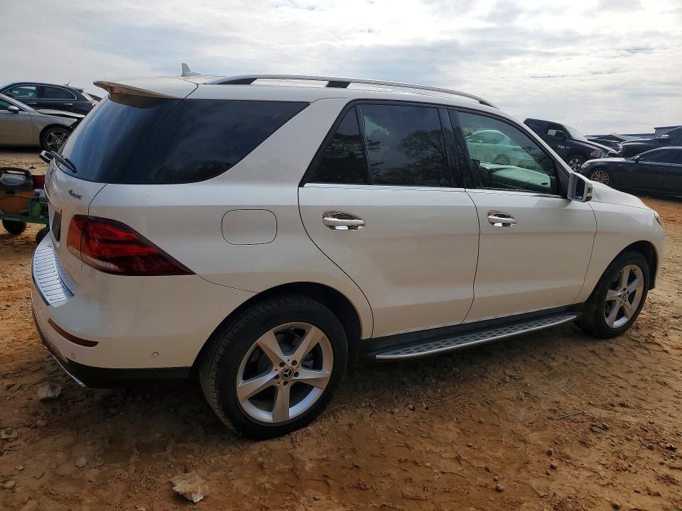 Продажа на аукционе авто 2017 Mercedes-benz Gle, vin: 4JGDA5HB4HA985812, номер лота: 46426626