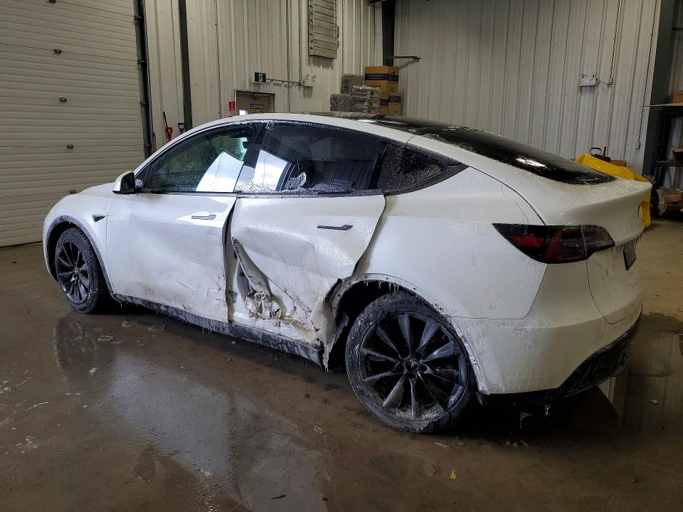 45522496 :رقم المزاد ، 5YJYGDEE0MF253725 vin ، 2021 Tesla Model Y مزاد بيع