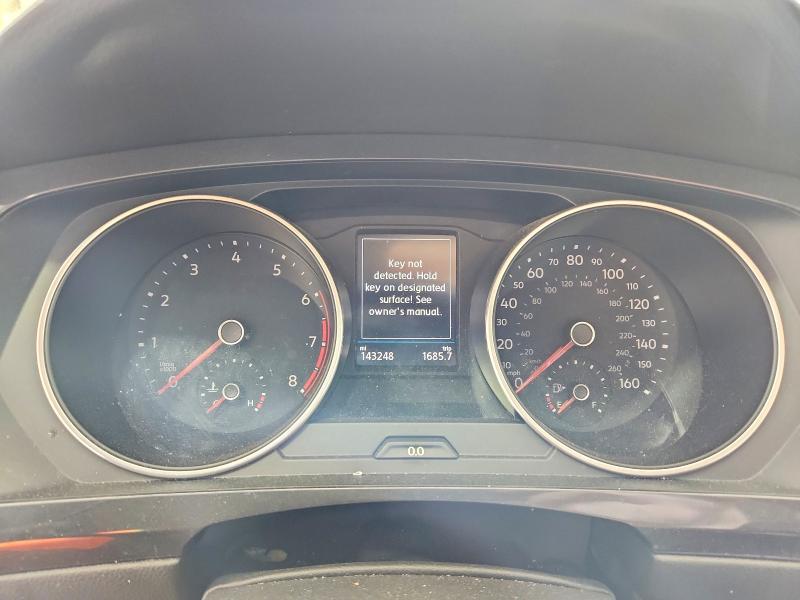45800546 :رقم المزاد ، 3VV2B7AX5JM170085 vin ، 2018 Volkswagen Tiguan مزاد بيع