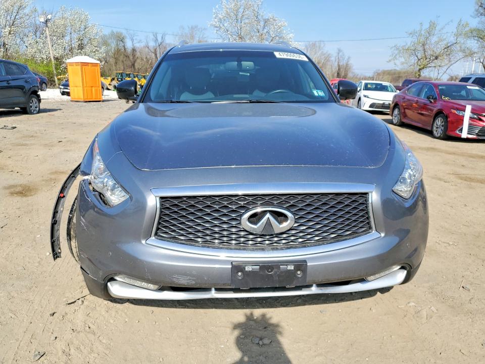 47900636 :رقم المزاد ، JN8CS1MWXHM412205 vin ، 2017 Infiniti Qx70 مزاد بيع