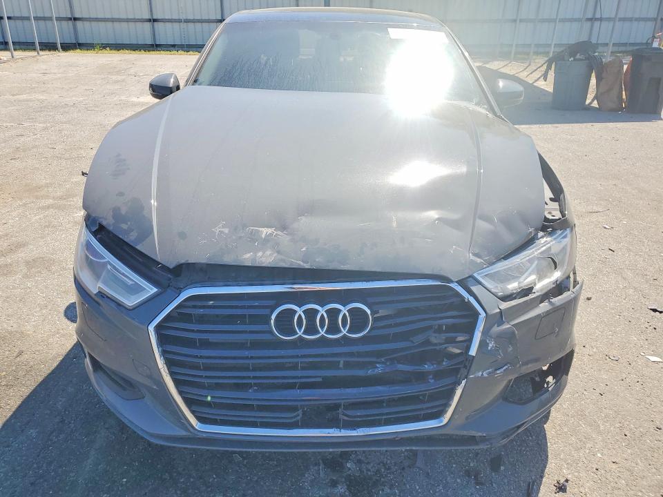 47053016 :رقم المزاد ، WAUAUGFF9K1009769 vin ، 2019 Audi A3 مزاد بيع