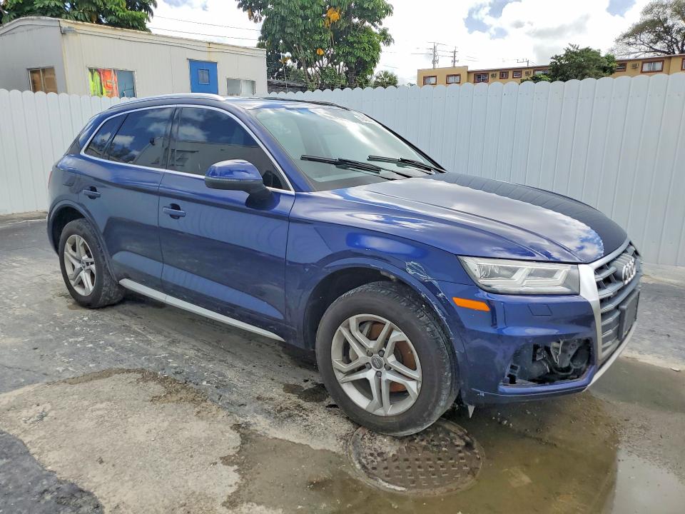 Продажа на аукционе авто 2018 Audi Q5, vin: WA1BNAFY4J2080786, номер лота: 79420925
