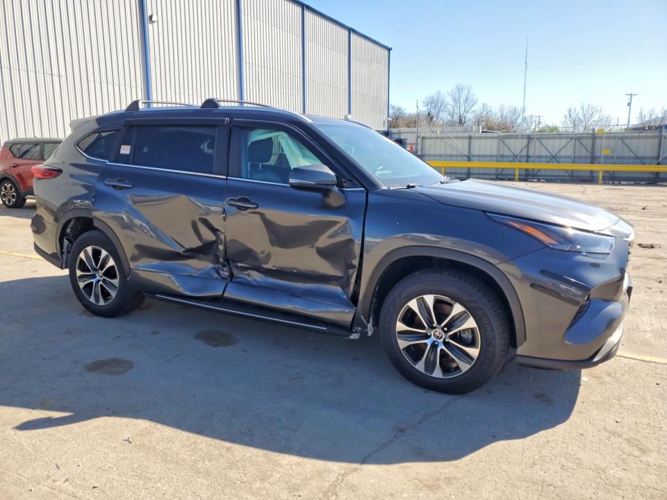 2023 Toyota Highlander მანქანა იყიდება აუქციონზე, vin: 5TDKDRAH6PS002641, აუქციონის ნომერი: 47173396