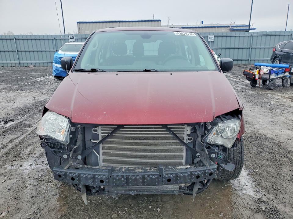 42070776 :رقم المزاد ، 2C4RDGBG9KR806779 vin ، 2019 Dodge Grand Caravan مزاد بيع