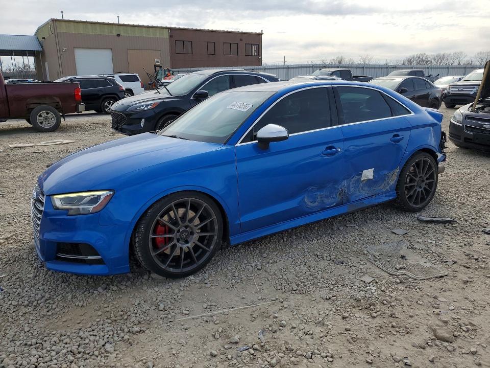 Продажа на аукционе авто 2018 Audi S3, vin: WAUB1GFF4J1041959, номер лота: 46723556