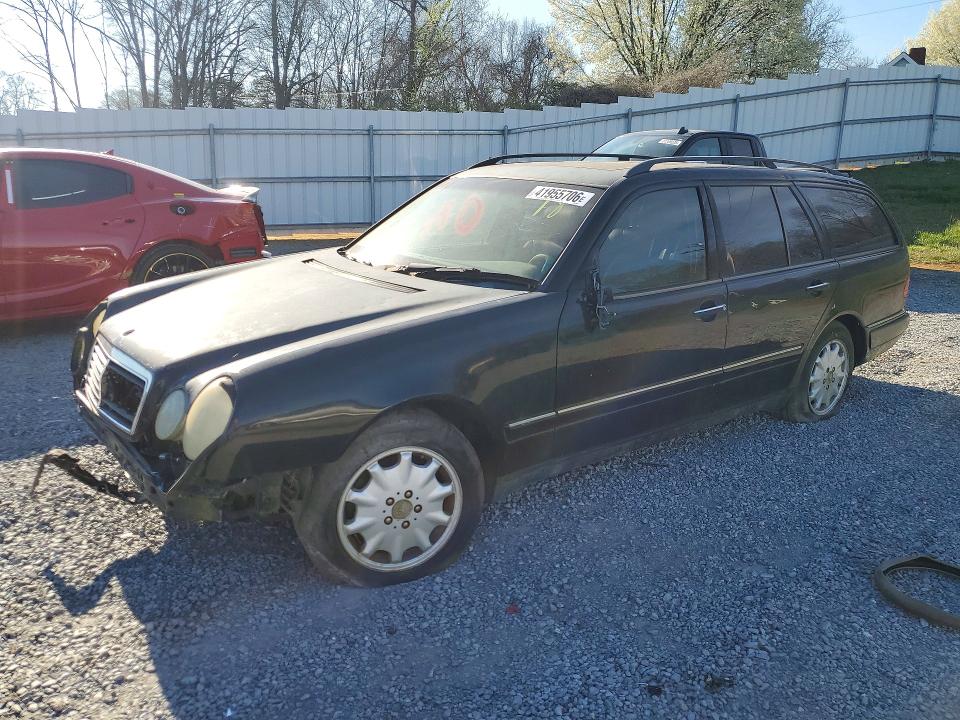 Aukcja sprzedaży 1999 Mercedes-benz E, vin: WDBJH82F9XX019918, numer aukcji: 41955706
