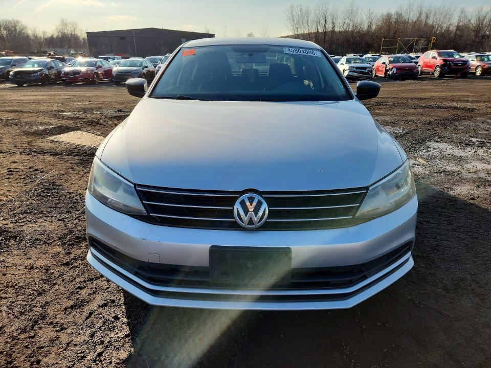 45504086 :رقم المزاد ، 3VW1K7AJ6FM401554 vin ، 2015 Volkswagen Jetta مزاد بيع