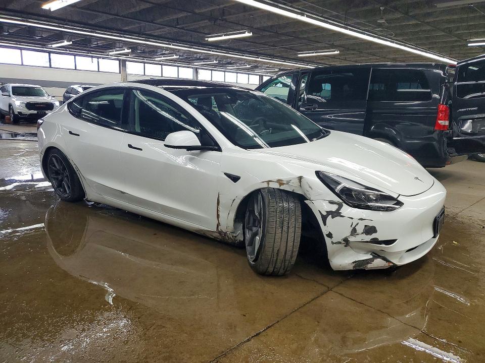 Продажа на аукционе авто 2022 Tesla Model 3, vin: 5YJ3E1EAXNF368619, номер лота: 46175886