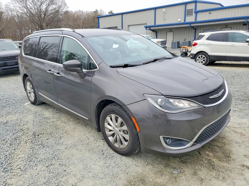 Продажа на аукционе авто 2018 Chrysler Pacifica, vin: 2C4RC1EG1JR114302, номер лота: 76713935