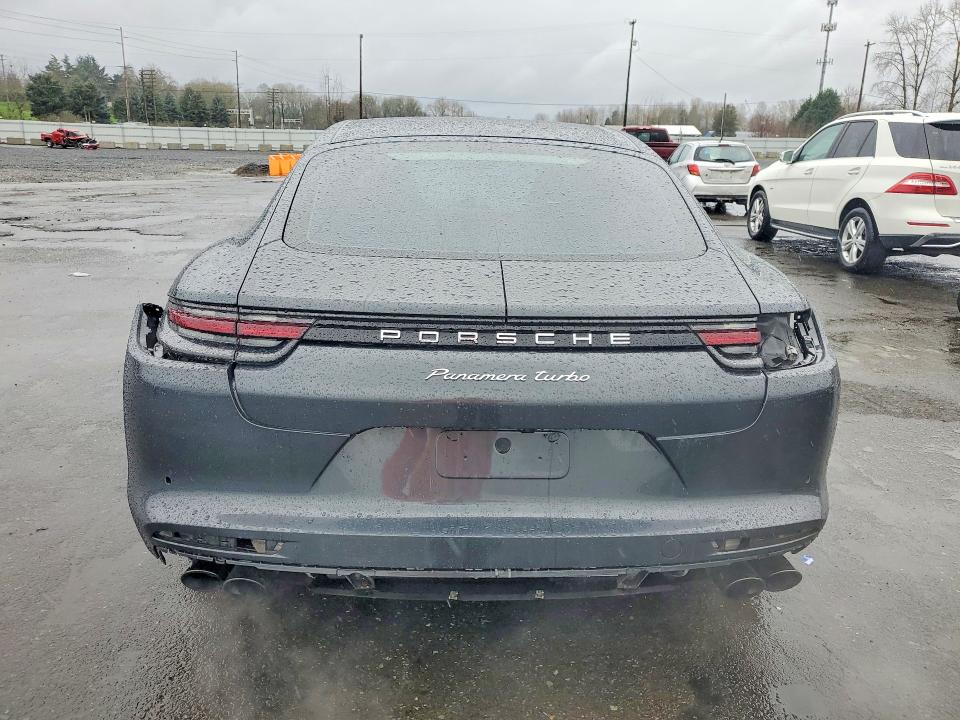 79990935 :رقم المزاد ، WP0AF2A73HL150690 vin ، 2017 Porsche Panamera مزاد بيع