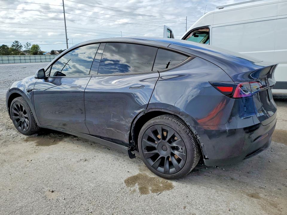 2024 Tesla Model Y მანქანა იყიდება აუქციონზე, vin: 7SAYGDED7RA309075, აუქციონის ნომერი: 46501966