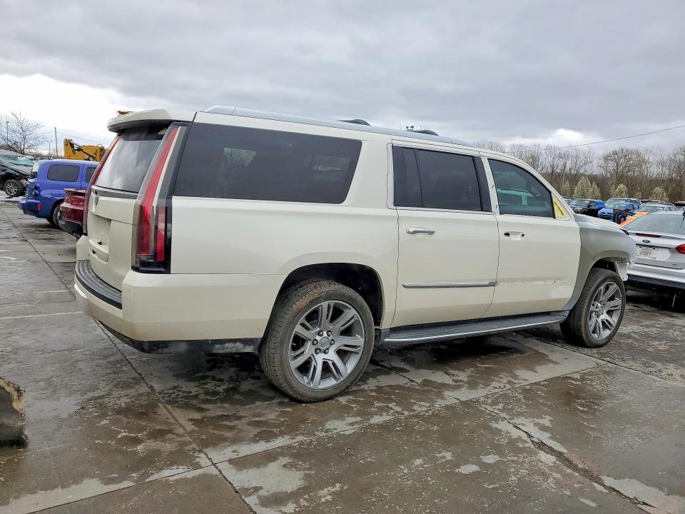 46316046 :رقم المزاد ، 1GYS4HKJ5FR227491 vin ، 2015 Cadillac Escalade مزاد بيع