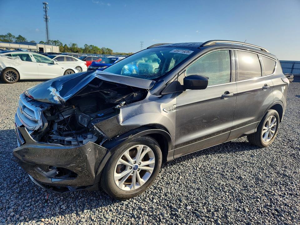 Auction sale of the 2018 Ford Escape, vin: 1FMCU0GD7JUA65606, lot number: 45971926
