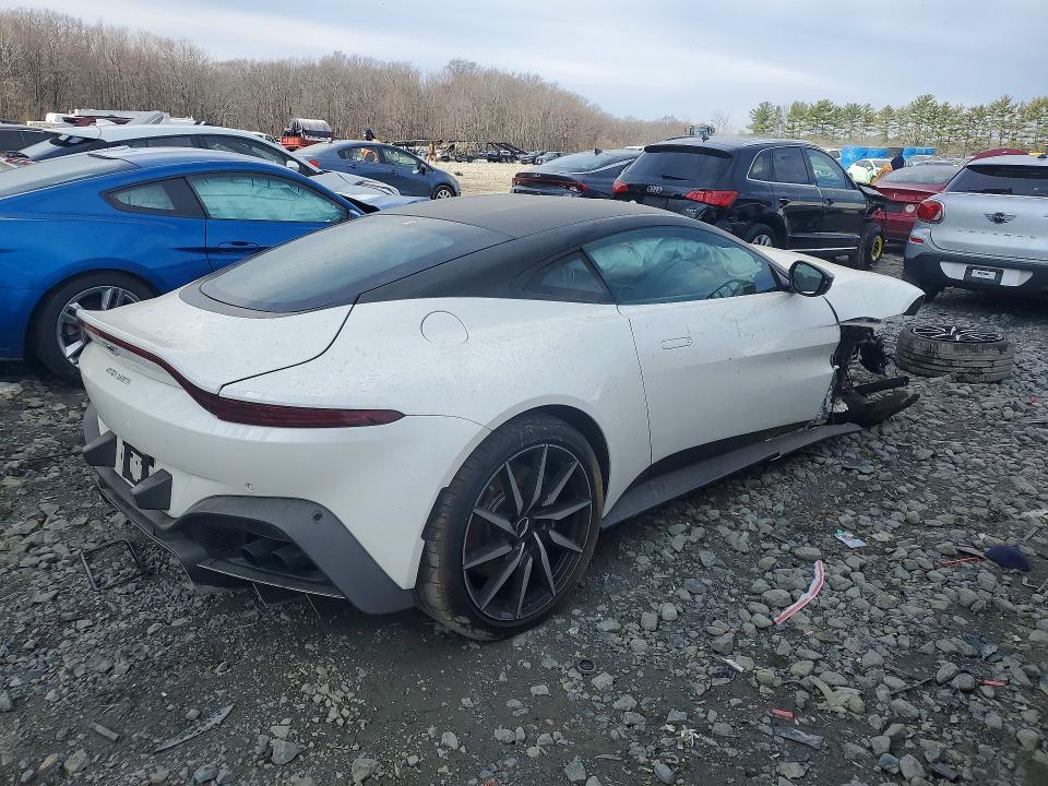 45503786 :رقم المزاد ، SCFSMGAW4KGN02689 vin ، 2019 Aston Martin Vantage مزاد بيع
