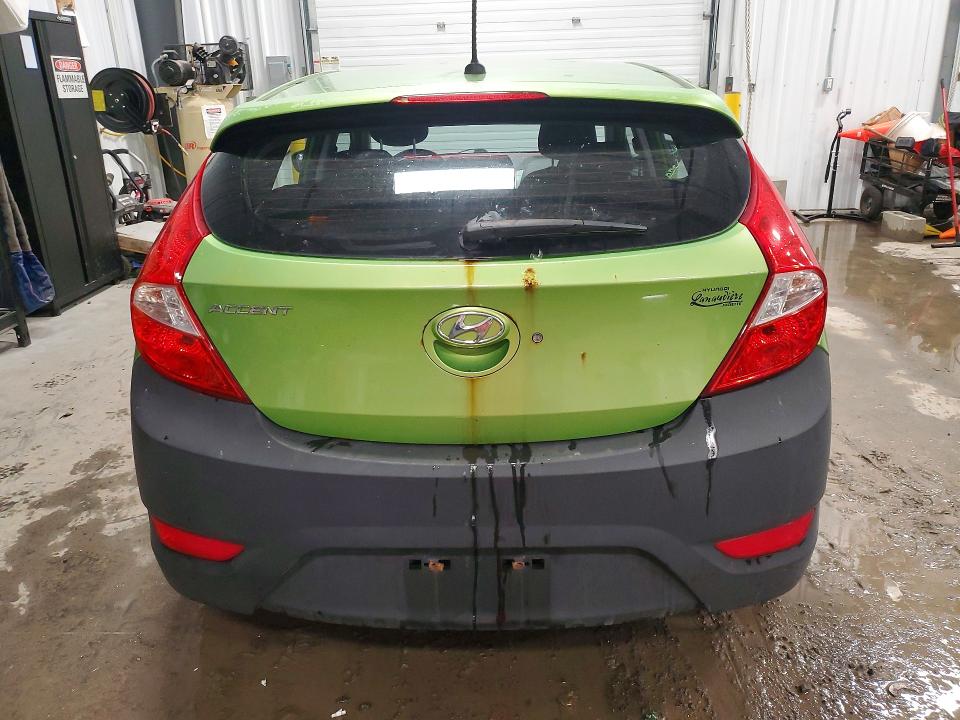 46177856 :رقم المزاد ، KMHCT5AE8DU110350 vin ، 2013 Hyundai Accent مزاد بيع