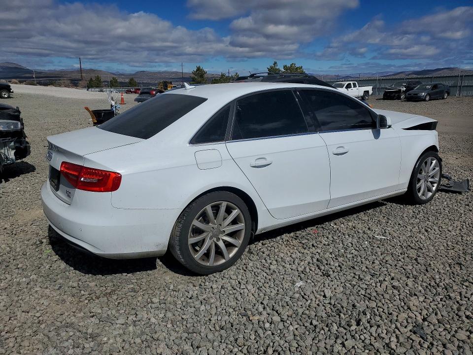 41814856 :رقم المزاد ، WAUFFAFL5DN026311 vin ، 2013 Audi A4 مزاد بيع
