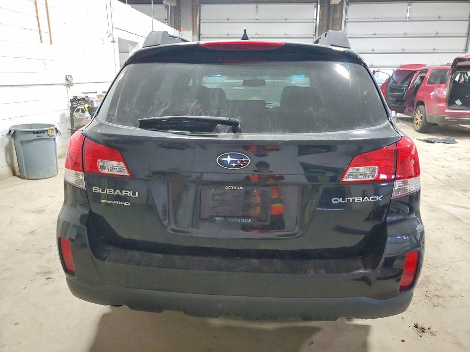46940376 :رقم المزاد ، 4S4BRCCC5E3285575 vin ، 2014 Subaru Outback مزاد بيع