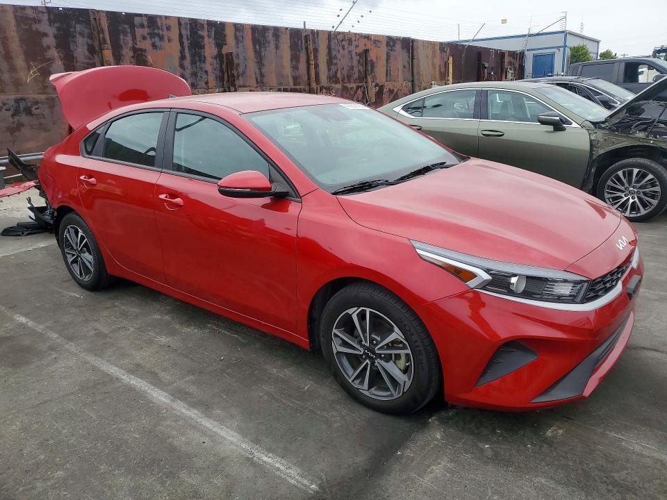 2023 Kia Forte მანქანა იყიდება აუქციონზე, vin: 3KPF24AD1PE683194, აუქციონის ნომერი: 47807196