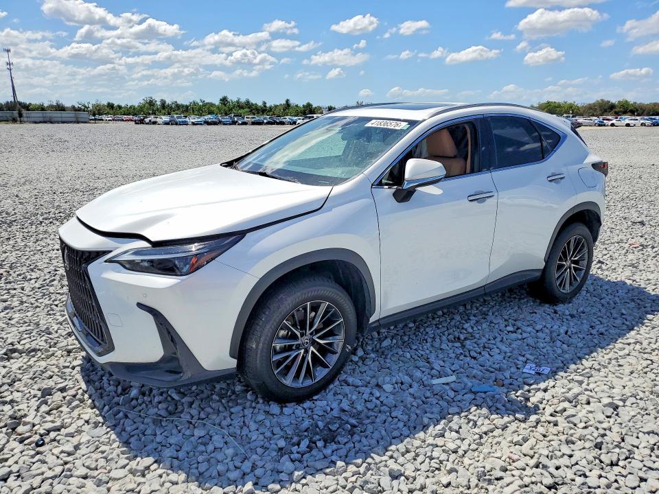 41836576 :رقم المزاد ، 2T2GGCEZ1NC011570 vin ، 2022 Lexus Nx 350 مزاد بيع