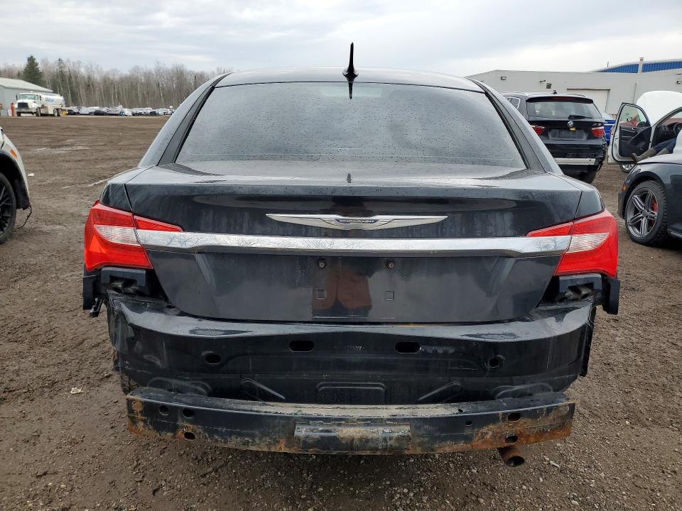 Продажа на аукционе авто 2011 Chrysler 200, vin: 1C3BC4FB0BN515932, номер лота: 46582656