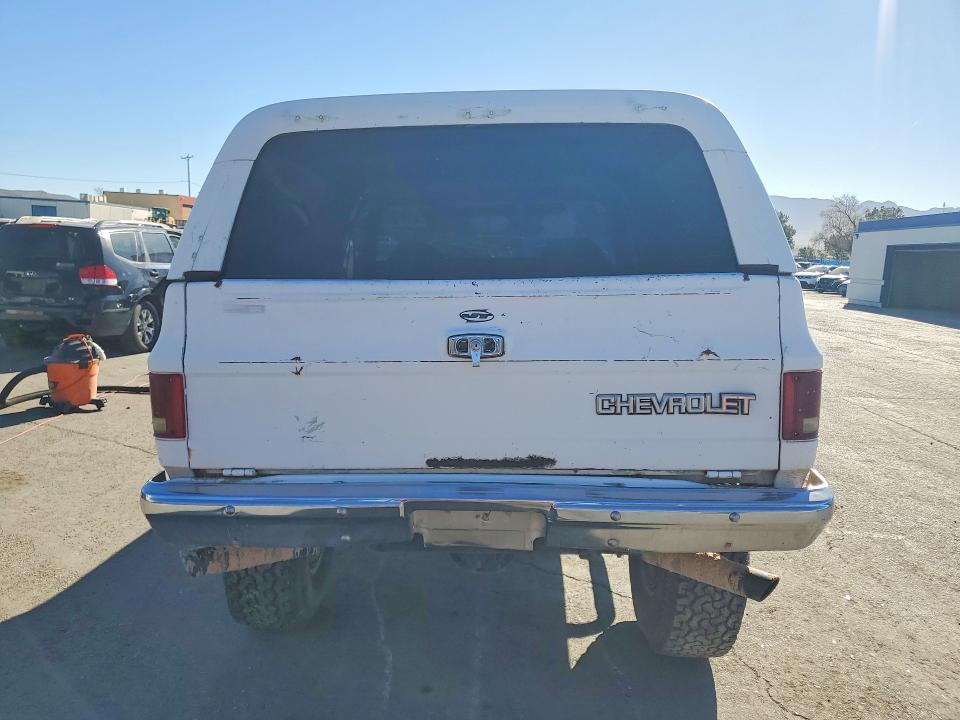 1988 Chevrolet Blazer მანქანა იყიდება აუქციონზე, vin: 1GNEV18K6JF180206, აუქციონის ნომერი: 46297006