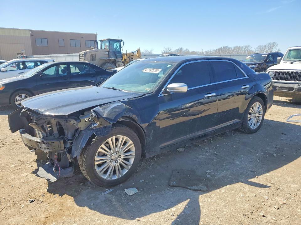 45992726 :رقم المزاد ، 2C3CCAJG5DH712516 vin ، 2013 Chrysler 300c مزاد بيع