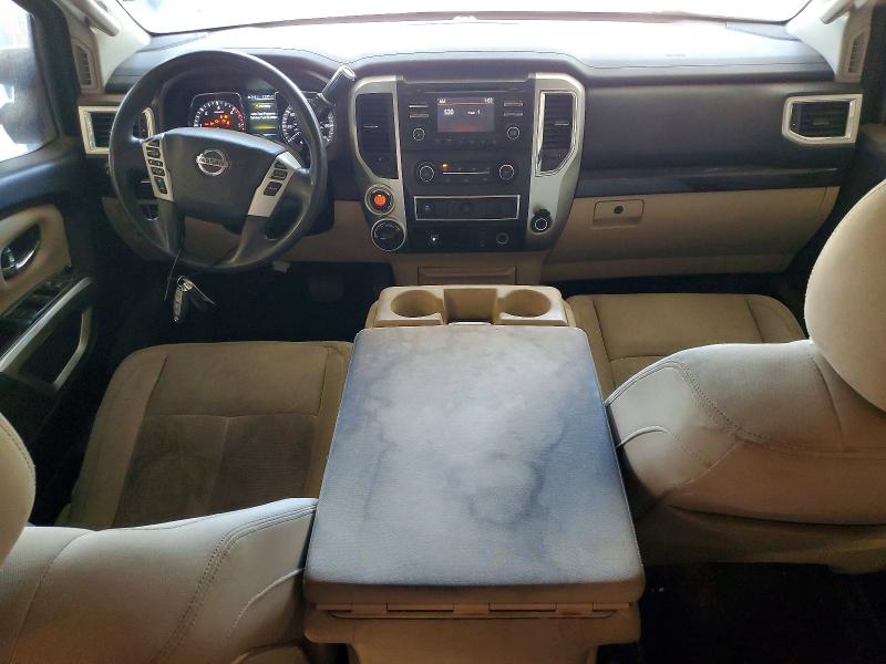 47926586 :رقم المزاد ، 1N6BA1F32HN533301 vin ، 2017 Nissan Titan Xd مزاد بيع