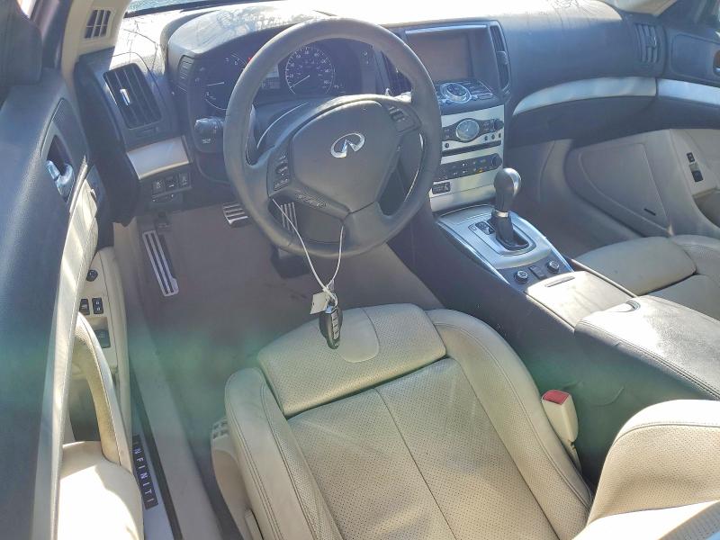 47287086 :رقم المزاد ، JN1CV6EL1FM890467 vin ، 2015 Infiniti Q60 Coupe مزاد بيع