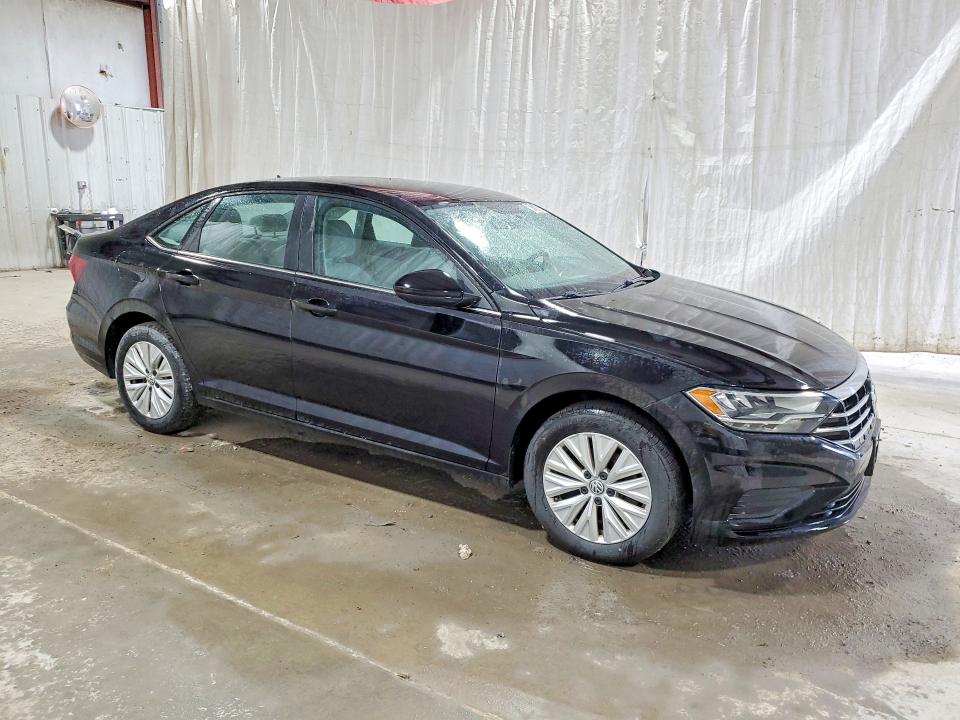 47244696 :رقم المزاد ، 3VWN57BU2KM111839 vin ، 2019 Volkswagen Jetta مزاد بيع
