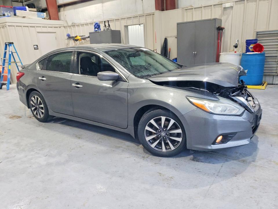 Продаж на аукціоні авто 2017 Nissan Altima, vin: 1N4AL3AP7HC287846, номер лоту: 46166606
