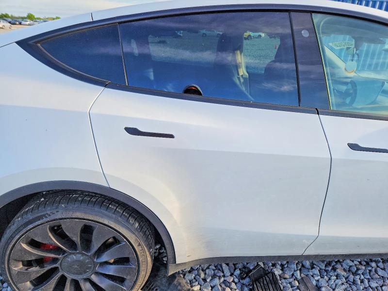 Продаж на аукціоні авто 2022 Tesla Model Y, vin: 7SAYGDEF8NF326952, номер лоту: 46573136