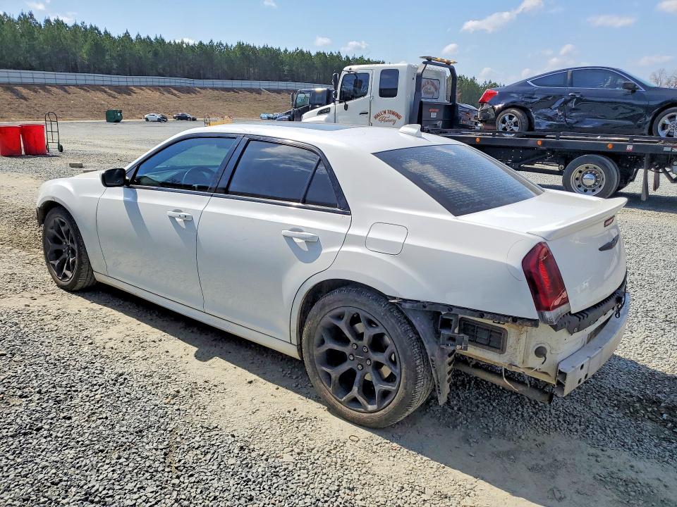 Продажа на аукционе авто 2019 Chrysler 300, vin: 2C3CCABTXKH618222, номер лота: 41704196