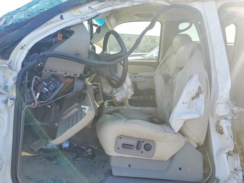 Продажа на аукционе авто 2001 Gmc Yukon Xl, vin: 1GKEC16T21J159607, номер лота: 79942695